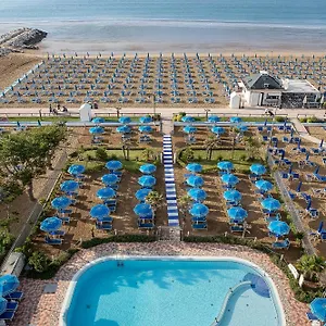 https://regents-hotel.hotelslidodijesolo.com